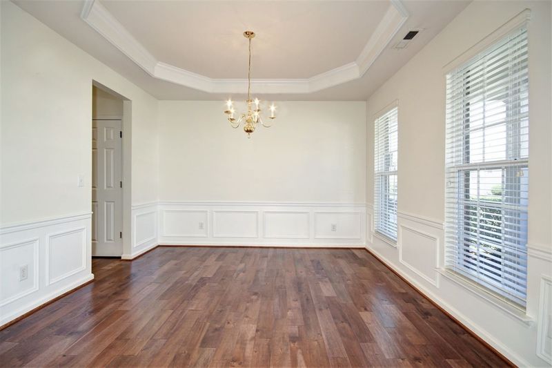 7444 Lagrange Dr, Raleigh, NC 27613