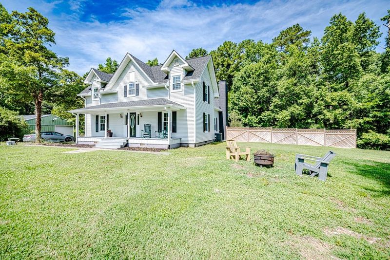 745 Burgess Rd, Apex, NC 27523