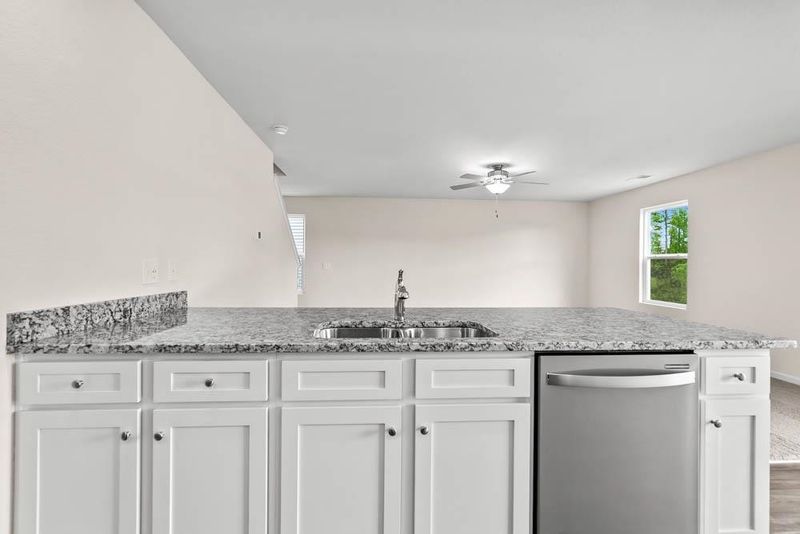 745 Crackling Ct, Zebulon, NC 27597