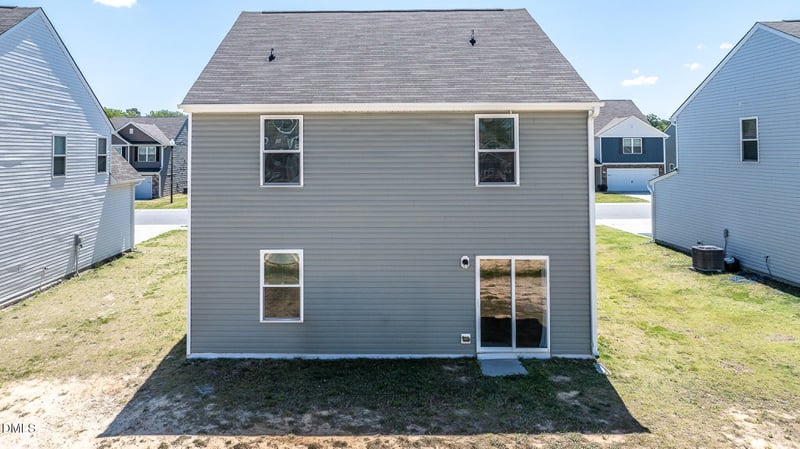 745 Frosty Way, Zebulon, NC 27597