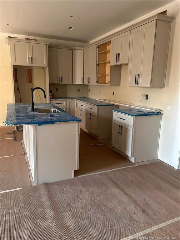 745 Porter Rd, Hope Mills, NC 28348