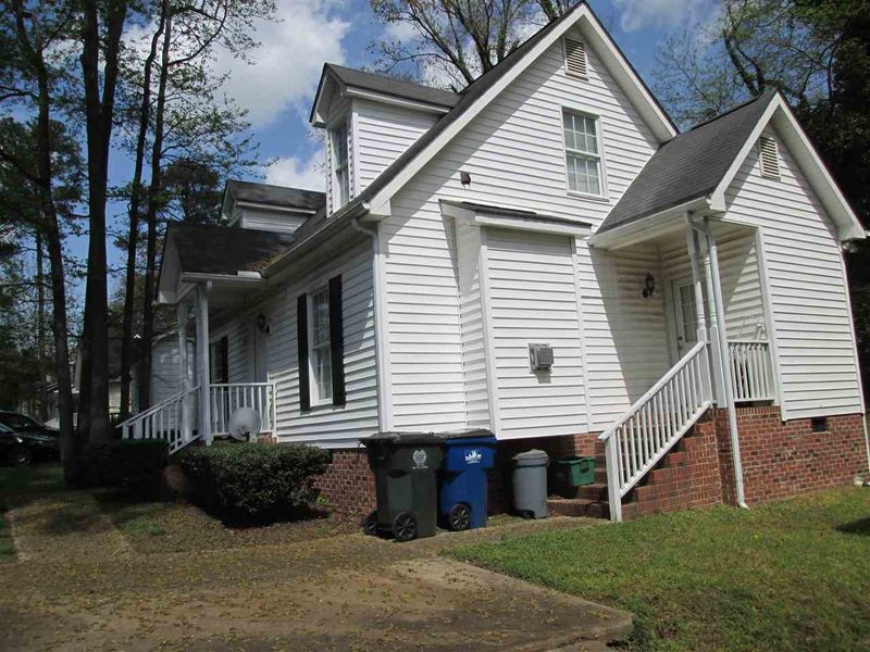 745 Rawls Dr, Raleigh, NC 27610