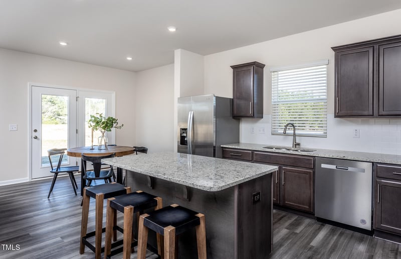 745 Richardson Dr, Sanford, NC 27330