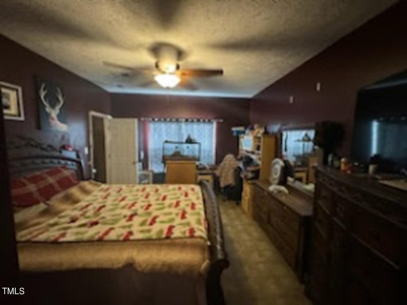 7452 Cedar Creek Rd, Fayetteville, NC 28312