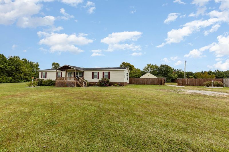 7457 Ross Rd, Erwin, NC 28339
