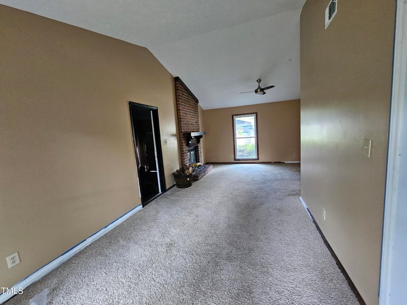 746 Glen Reilly Dr, Fayetteville, NC 28314