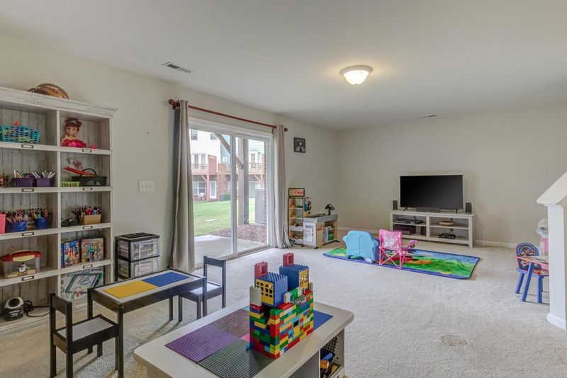 746 Samuel Cary Dr, Cary, NC 27511