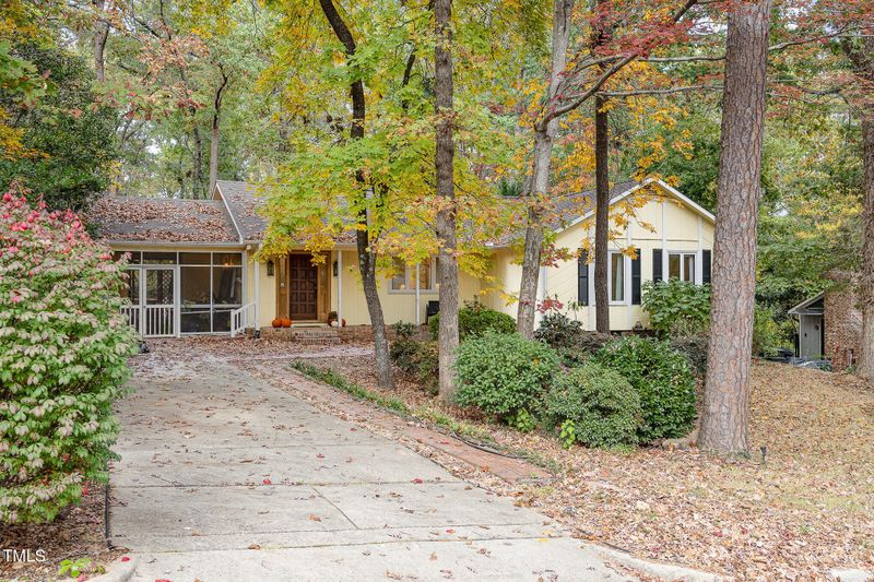 7464 Deer Track Dr, Raleigh, NC 27613
