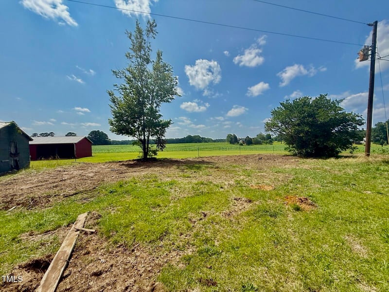 747 Buckhorn Rd, Sanford, NC 27330