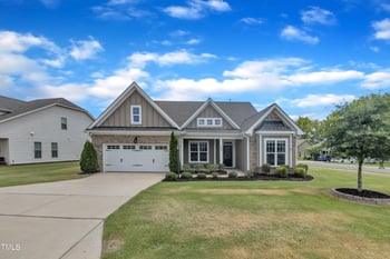 747 Catherine Lake Ct, Fuquay Varina, NC 27526