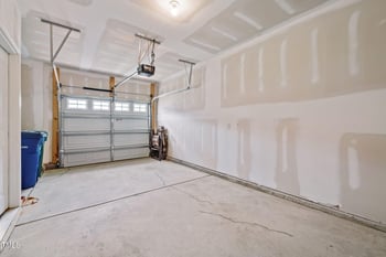 747 Creekway Dr, Fuquay Varina, NC 27526