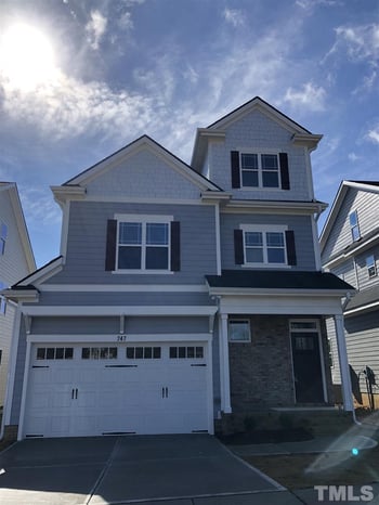 747 Goldenview Acres Ct, Apex, NC 27502