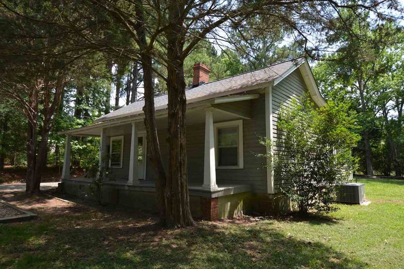 748 Marthas Chapel Rd, Apex, NC 27523