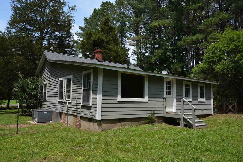 748 Marthas Chapel Rd, Apex, NC 27523