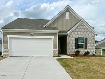 748 Shepard Rock Dr, Zebulon, NC 27597