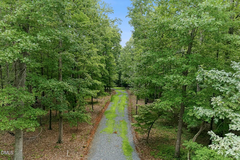 748 Valley Ln, Pittsboro, NC 27312