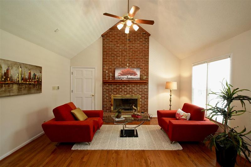 7485 Nc 751 Hw, Durham, NC 27713