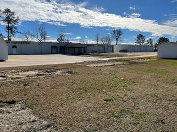 7486 Us 421 , Erwin, NC 28339