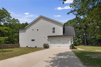 7487 Glen Raven Dr, Fayetteville, NC 28306