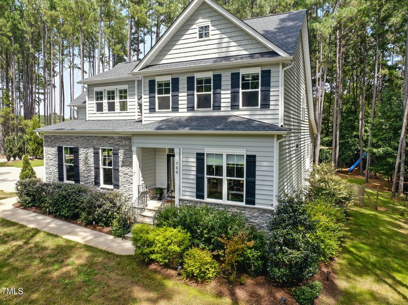 749 Bowden Rd, Chapel Hill, NC 27516