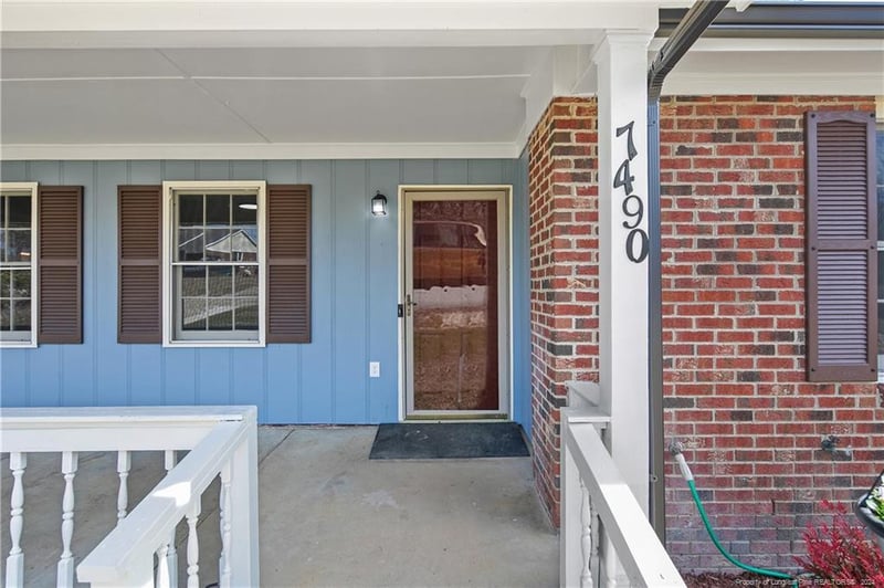 7490 Beverly Dr, Fayetteville, NC 28314