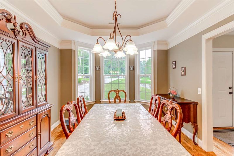 75 E Alex Dr, Clayton, NC 27520