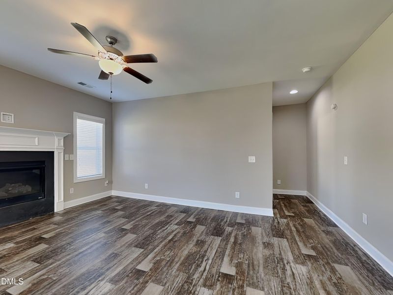 75 Ambergate Dr, Youngsville, NC 27596