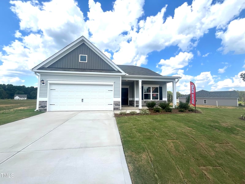 75 American Marigold Dr #37, Benson, NC 27504