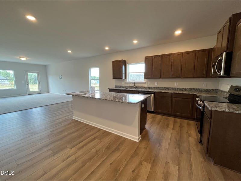 75 American Marigold Dr #37, Benson, NC 27504