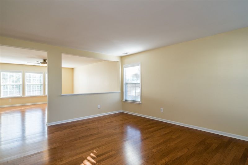 75 Averasboro St, Clayton, NC 27520