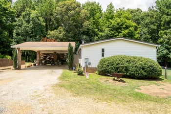 75 Baucom Ln, Fuquay Varina, NC 27526