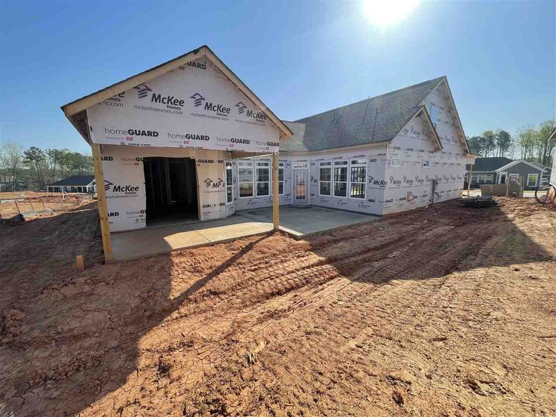 75 Blue Spruce Cir, Clayton, NC 27527