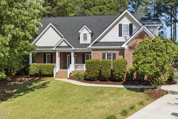 75 Braemar Cir, Clayton, NC 27520
