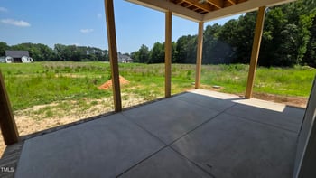 75 Broadleaf Ln, Youngsville, NC 27596