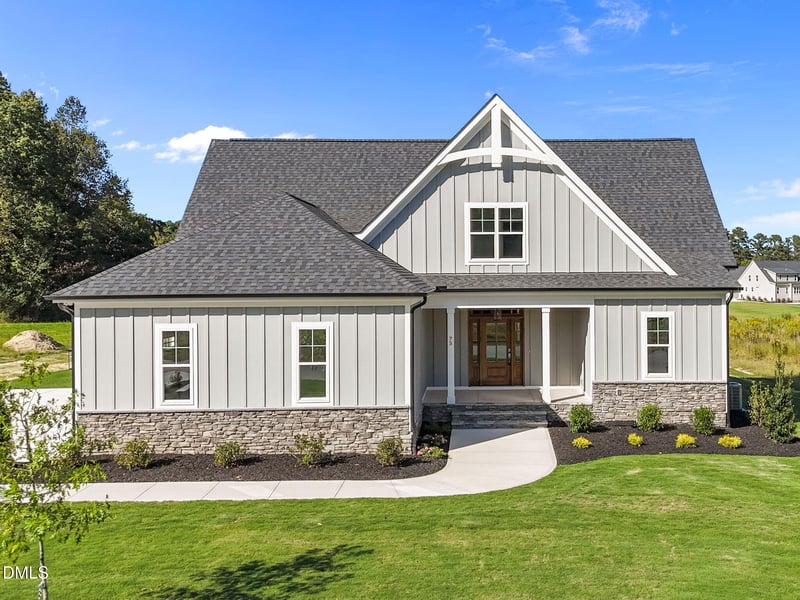 75 Broadleaf Ln, Youngsville, NC 27596