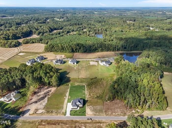 75 Broadleaf Ln, Youngsville, NC 27596