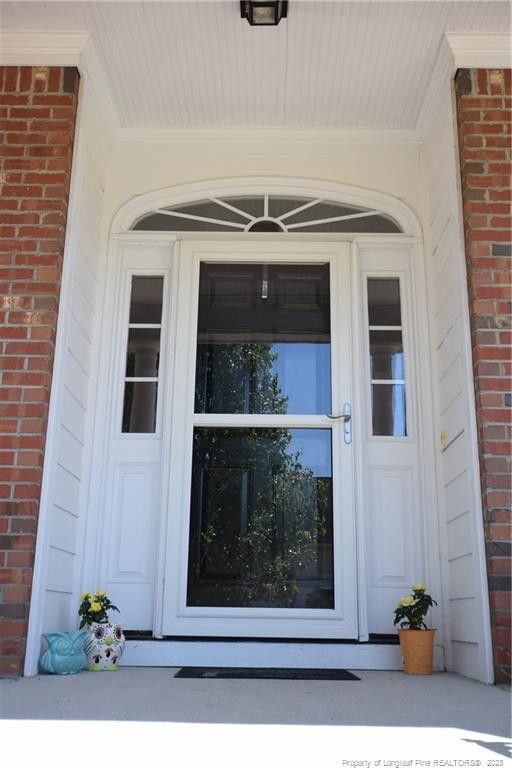 75 Castlerock Dr, Sanford, NC 27332