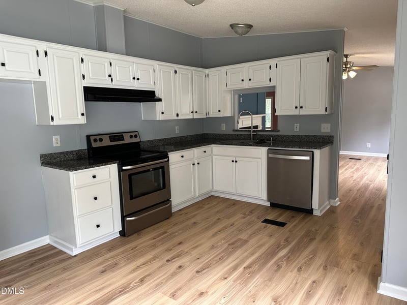 75 Clarence Brooks Rd, Pittsboro, NC 27312