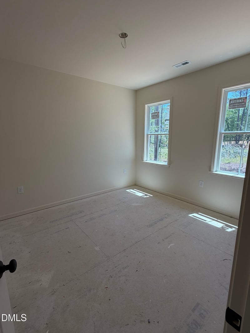 75 Copper Penny Rd, Zebulon, NC 27597