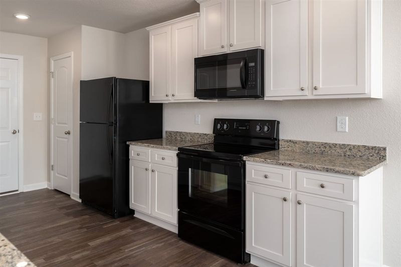 75 Doonbeg Dr, Fuquay Varina, NC 27526