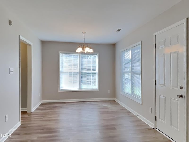 75 Herndon Ct, Clayton, NC 27520
