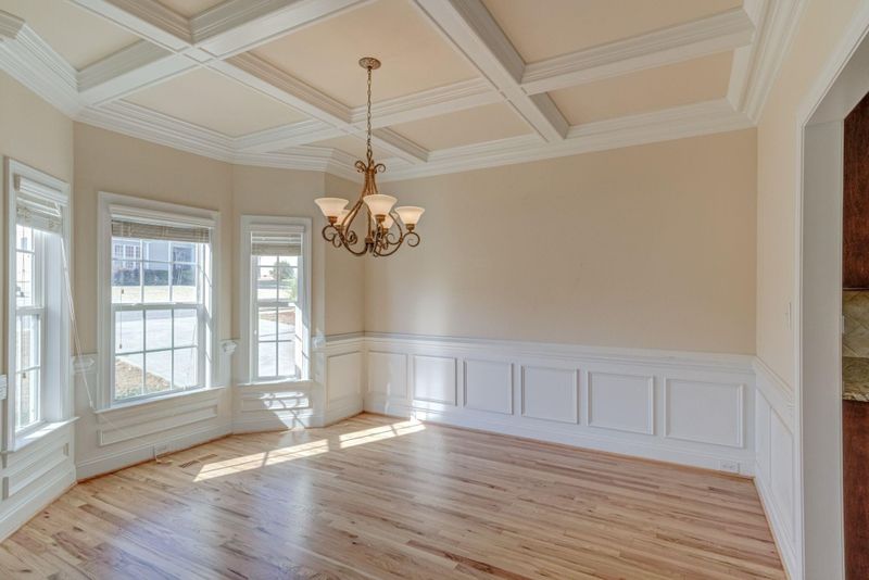 75 Hill Row Ln, Clayton, NC 27527