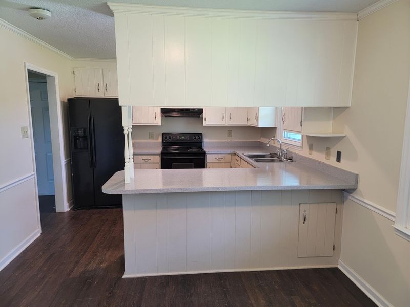 75 Hunter Dr, Selma, NC 27576
