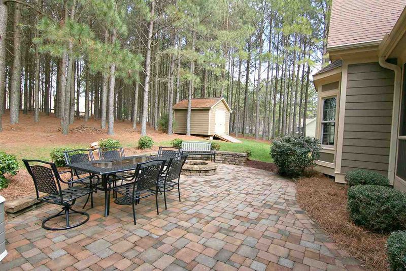 75 Jackson Rd, Youngsville, NC 27596