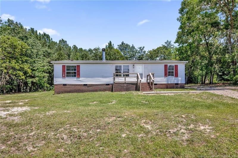 75 Kathleen Ter, Sanford, NC 27332
