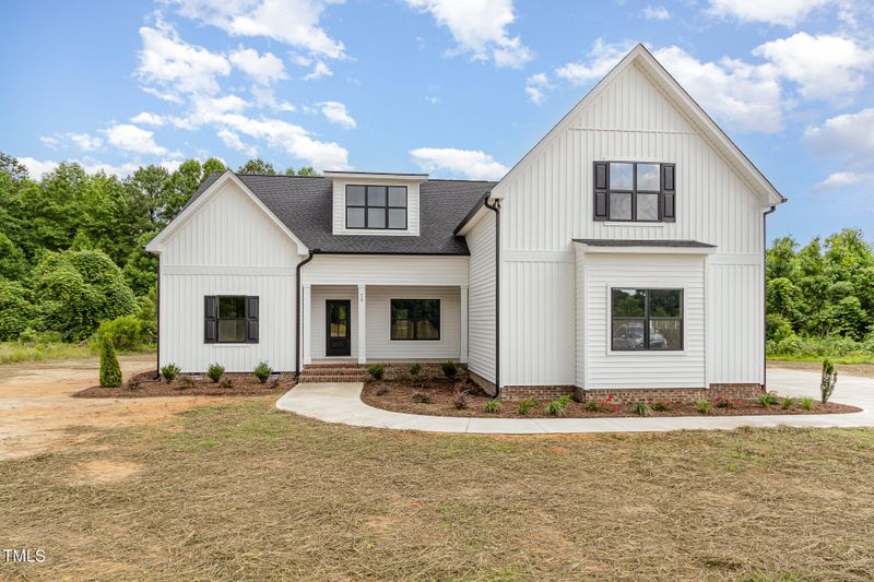 75 Kettle Creek Dr, Zebulon, NC 27597