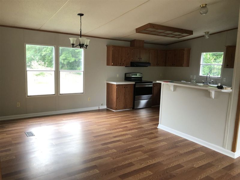 75 M J R Ln, Coats, NC 27521
