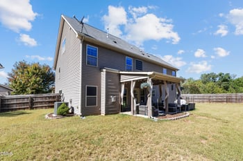 75 Mcguire Ln, Clayton, NC 27527