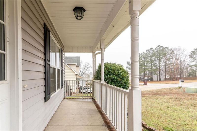 75 Mountain View Dr, Sanford, NC 27332