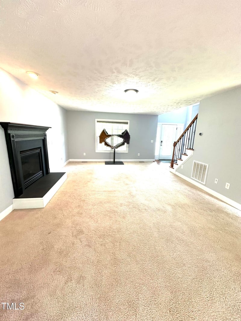 75 Mountainside Ln, Sanford, NC 27332